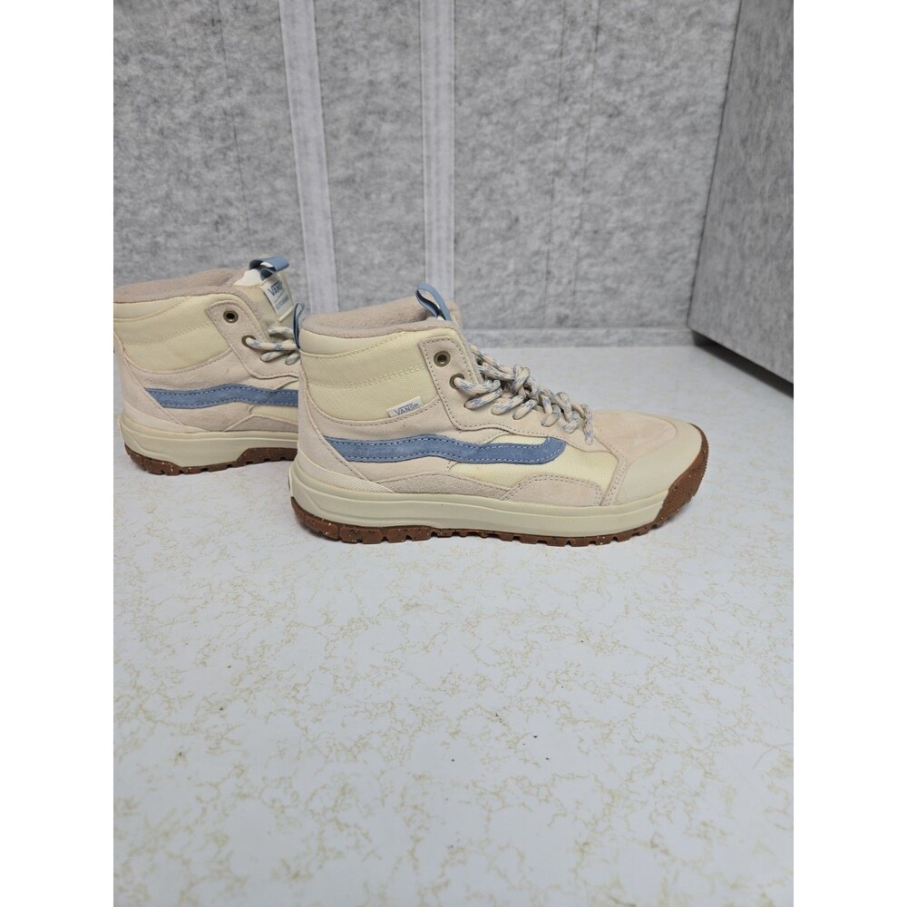 Vans Ultrarange Men’s Cream & Light Blue High-Top Outdoor Sneakers New w/o Box